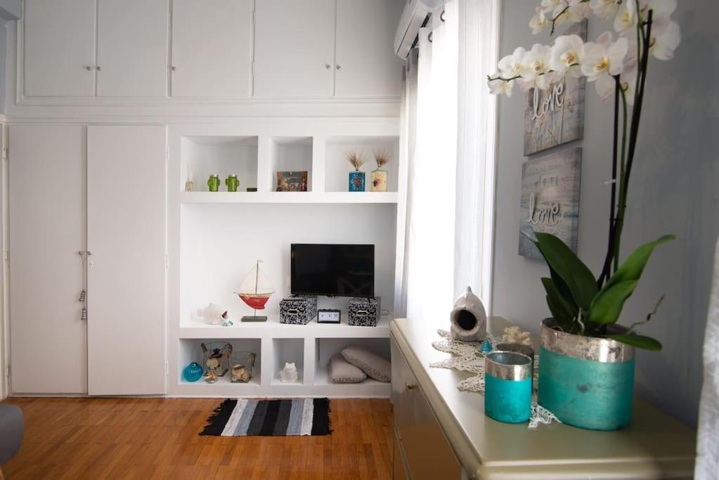 Valaoritou Apartment